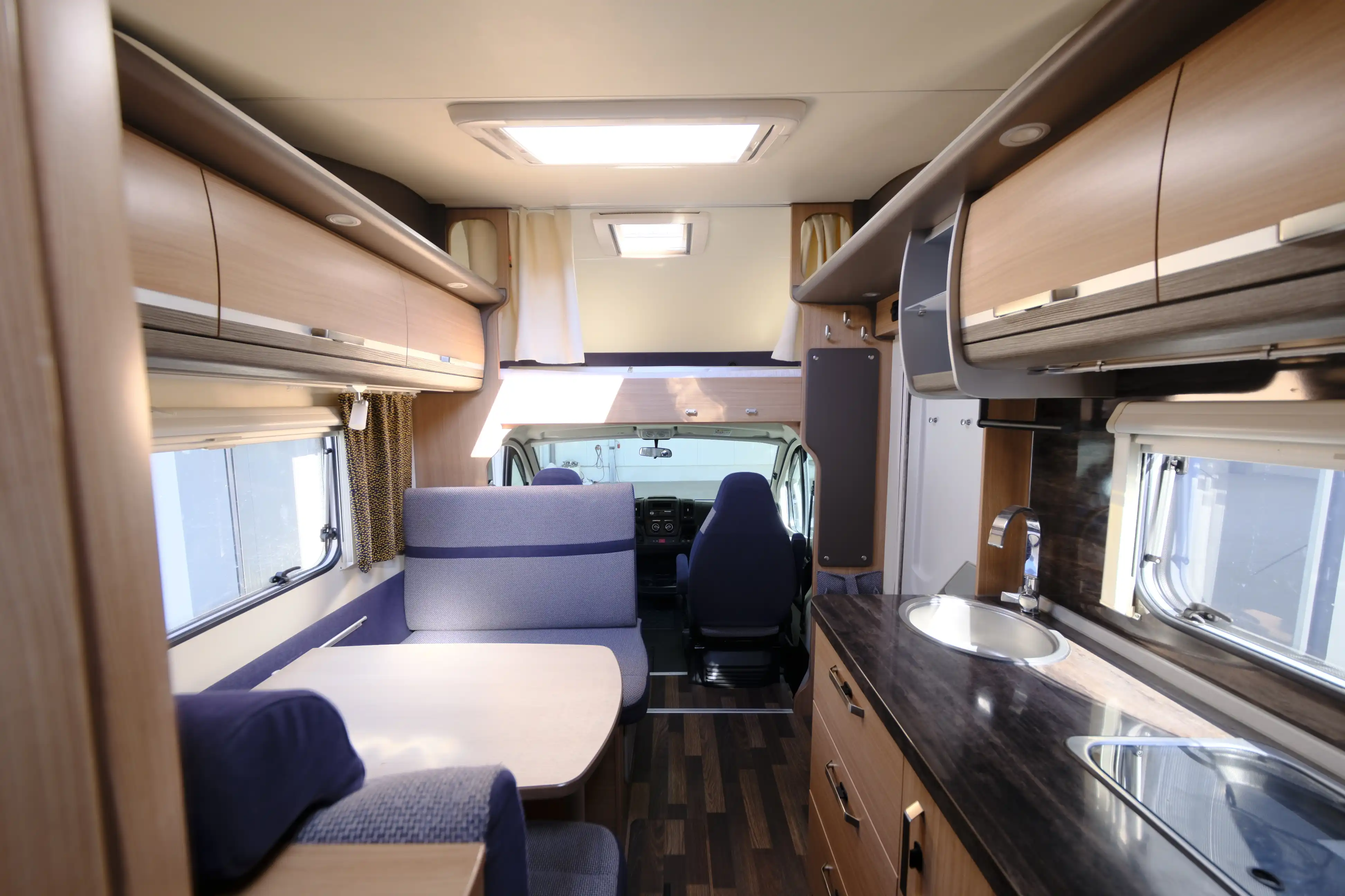 KNAUS Sky Traveller 650 DG Superlight - Ansicht 9